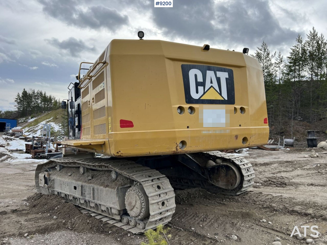 CAT 374 FL crawler excavator with bucket (VIDEO) - Bager: slika 4 CAT 374 FL crawler excavator with bucket (VIDEO) - Bager: slika 4