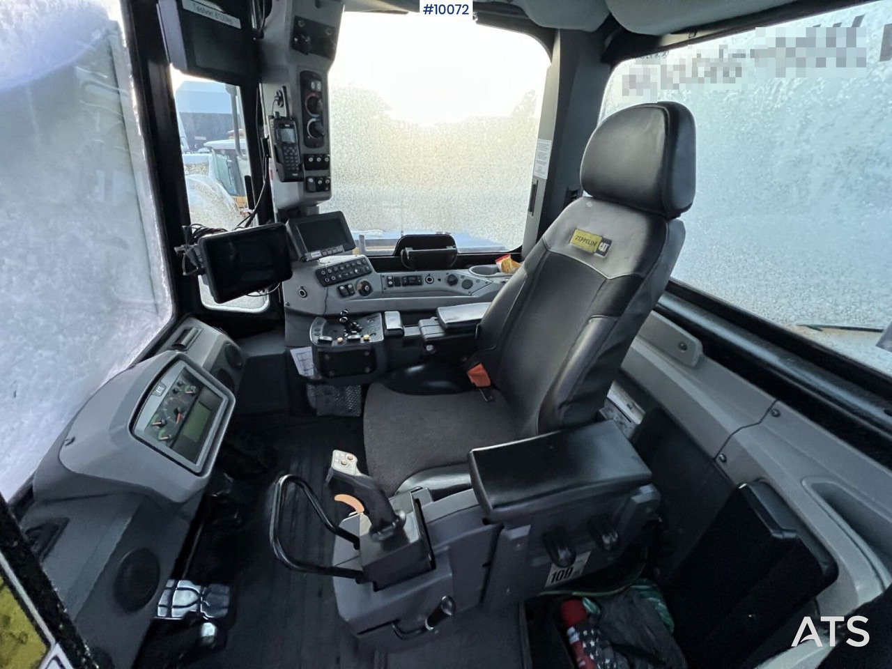 CAT 988 K Wheel Loader with Bucket - Utovarivač točkaš: slika 3 CAT 988 K Wheel Loader with Bucket - Utovarivač točkaš: slika 3