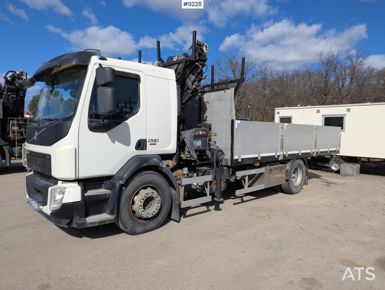 Crane Truck Volvo FL 280 4X2 with HIAB XS 144 E-5 crane (SEE VIDEO) - Kamion sa dizalicom: slika 1 Crane Truck Volvo FL 280 4X2 with HIAB XS 144 E-5 crane (SEE VIDEO) - Kamion sa dizalicom: slika 1