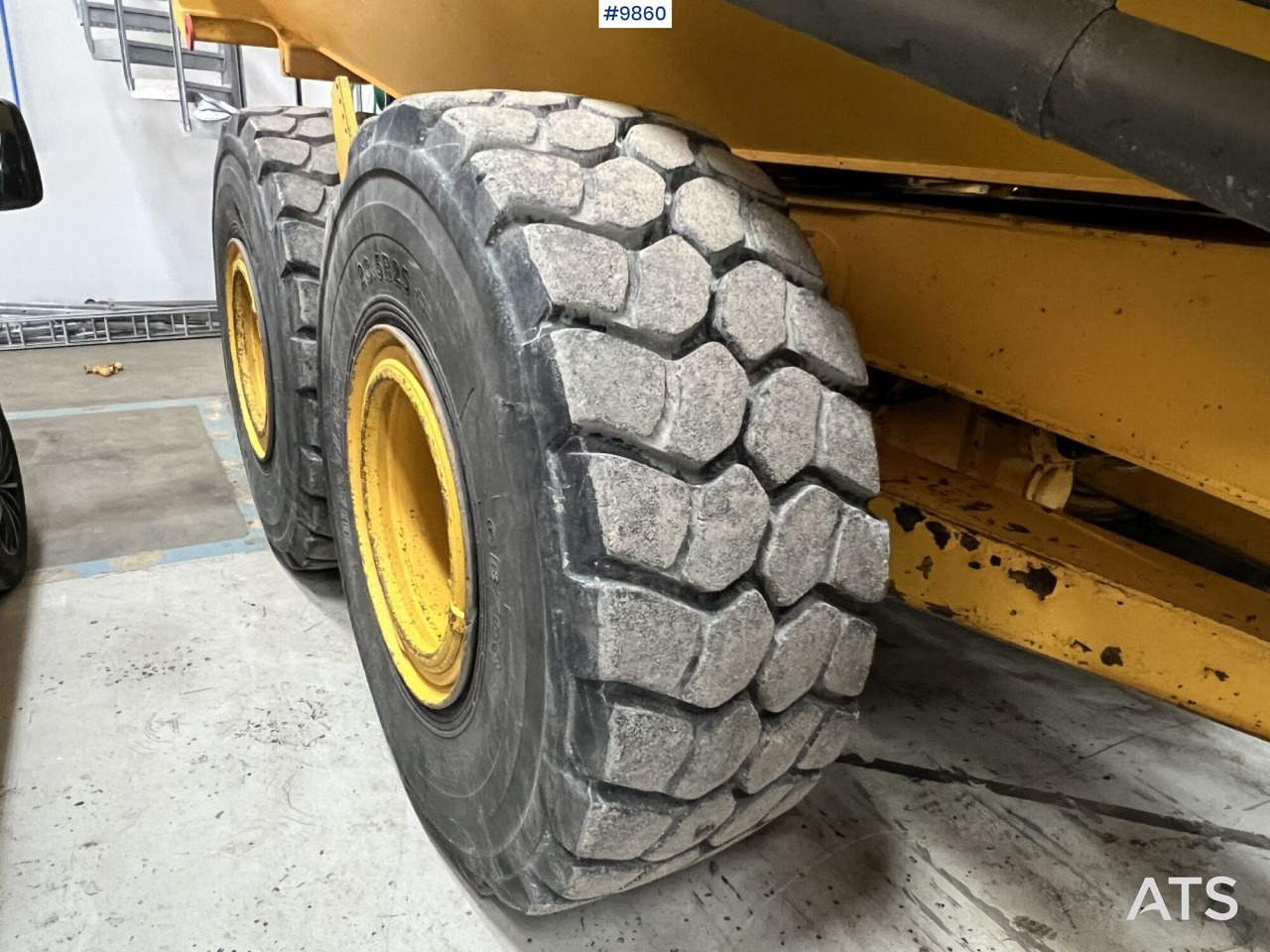 Lizing Dumper Volvo A25D 6x6 Dumper Volvo A25D 6x6: slika 19 Lizing Dumper Volvo A25D 6x6 Dumper Volvo A25D 6x6: slika 19