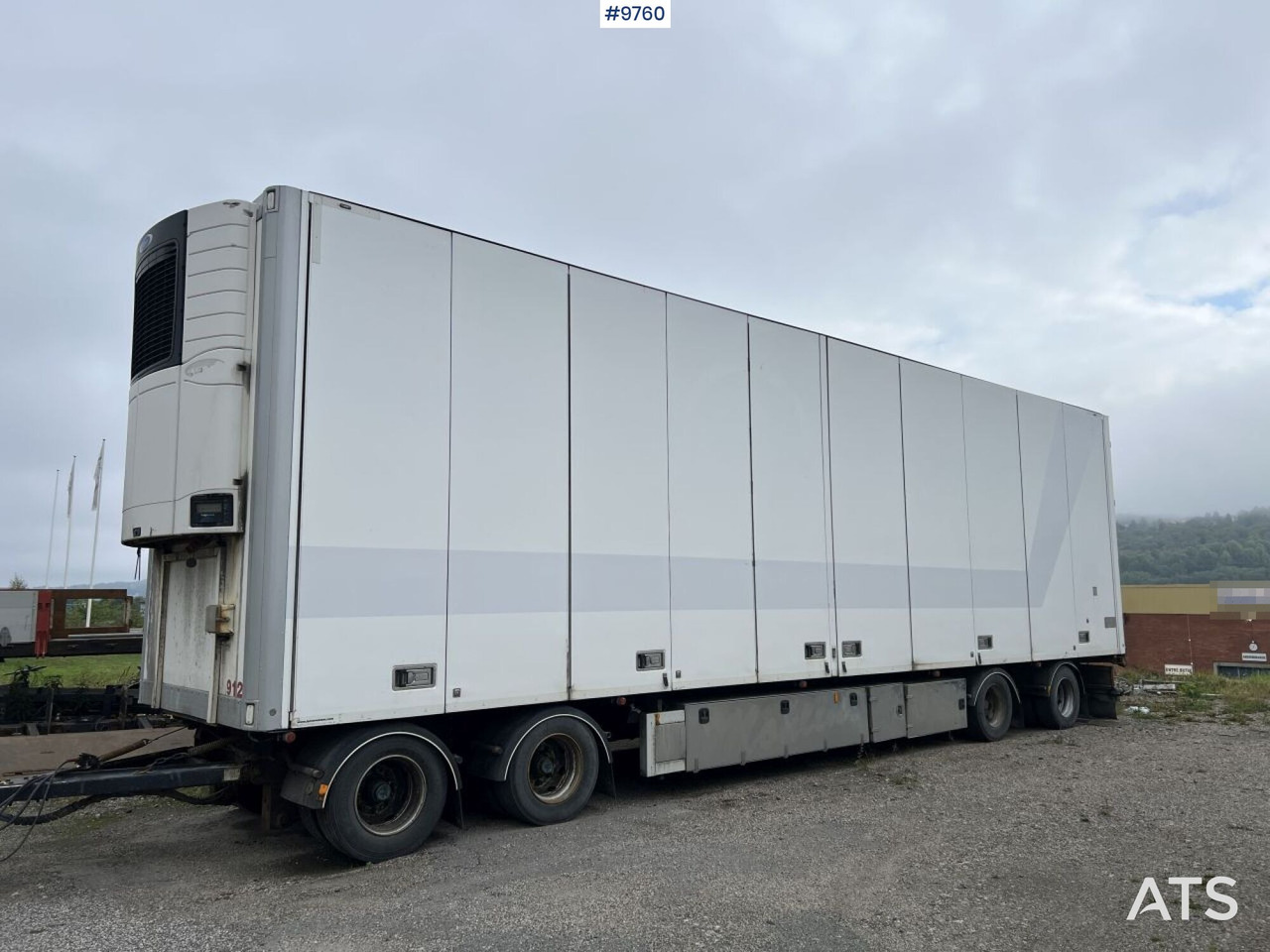 EKERI S8-N Refrigerated/Freezer Trailer - Prikolica hladnjače: slika 4 EKERI S8-N Refrigerated/Freezer Trailer - Prikolica hladnjače: slika 4