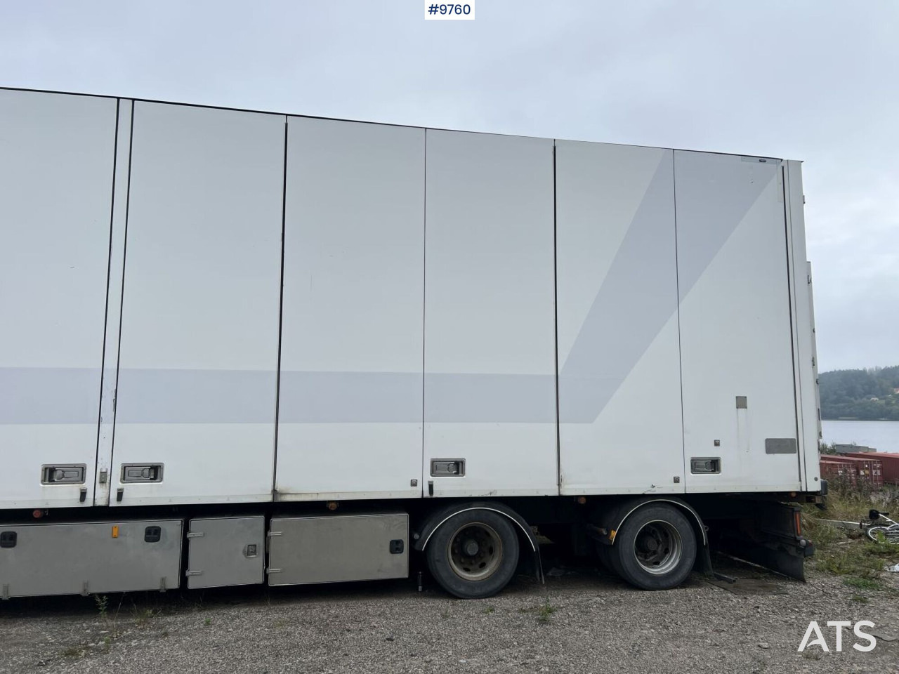 EKERI S8-N Refrigerated/Freezer Trailer - Prikolica hladnjače: slika 5 EKERI S8-N Refrigerated/Freezer Trailer - Prikolica hladnjače: slika 5