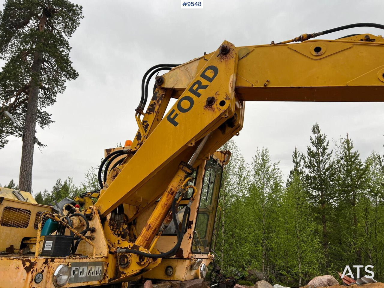 Bager točkaš FORD Wheel excavator (VIDEO): slika 14 Bager točkaš FORD Wheel excavator (VIDEO): slika 14