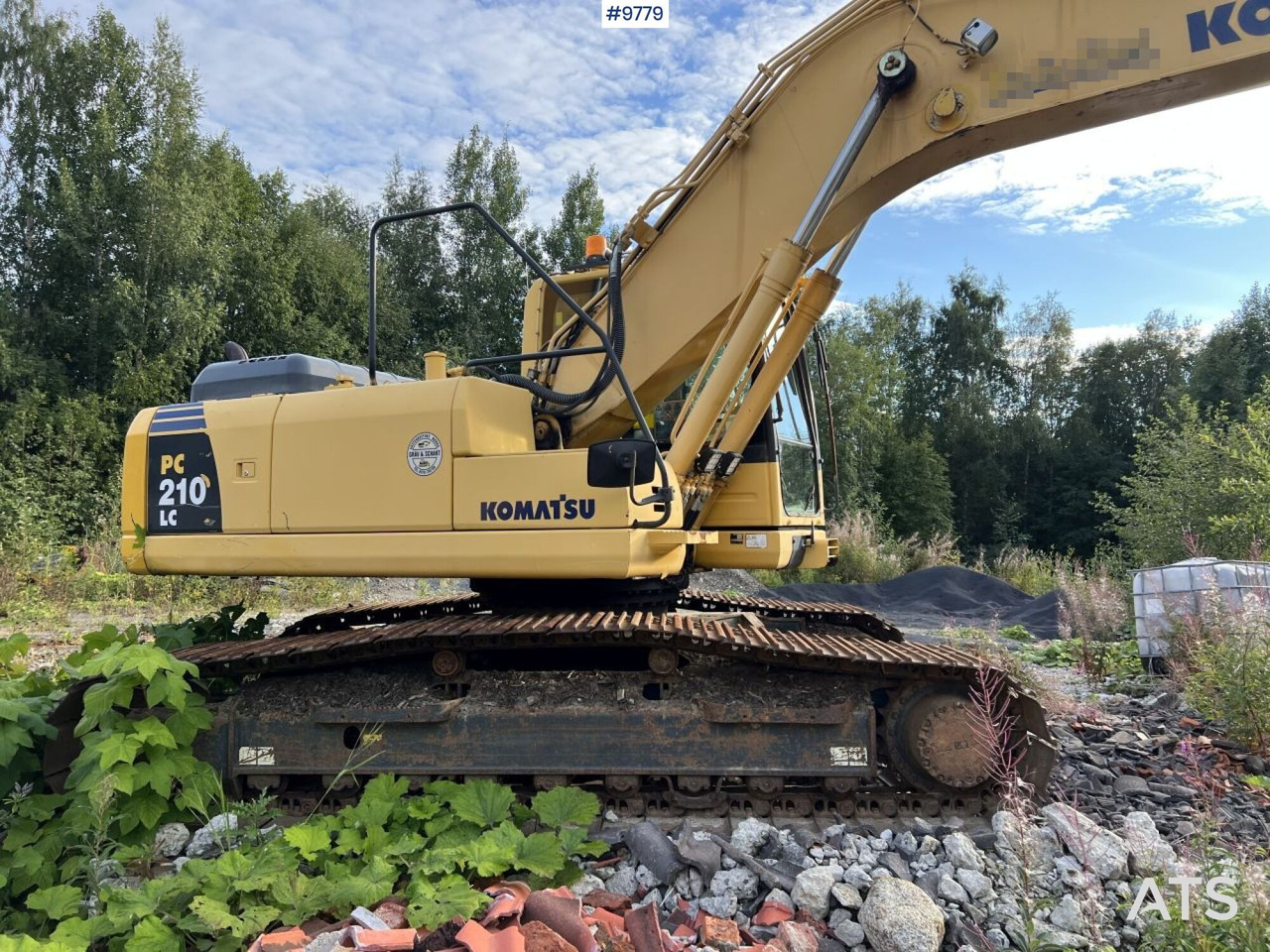 KOMATSU PC210LC-8 Excavator with buckets - Bager guseničar: slika 4 KOMATSU PC210LC-8 Excavator with buckets - Bager guseničar: slika 4