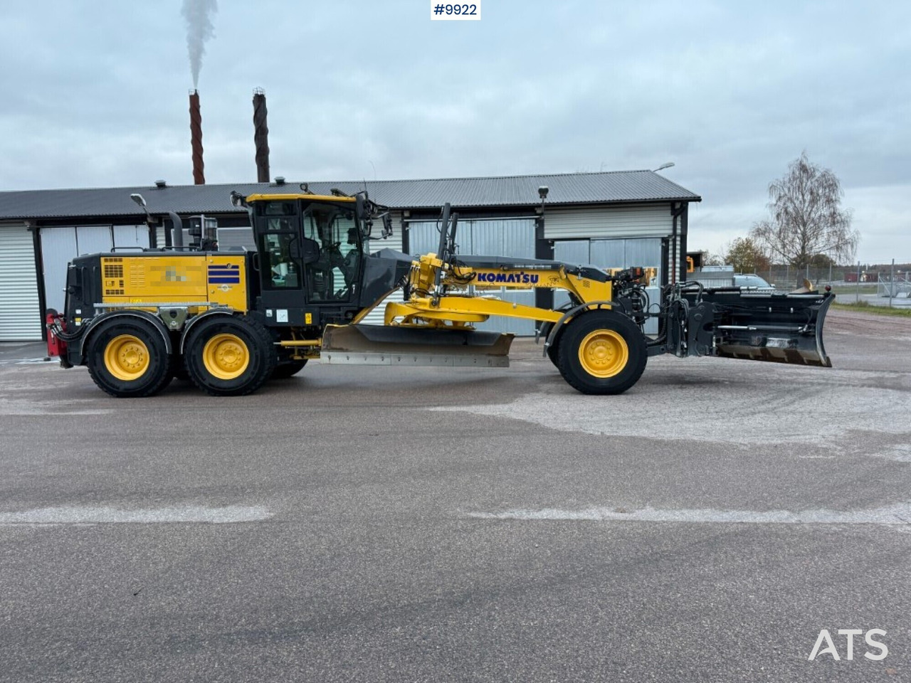 Komatsu GD675-7E0 motor grader with GPS - Grejder: slika 1 Komatsu GD675-7E0 motor grader with GPS - Grejder: slika 1