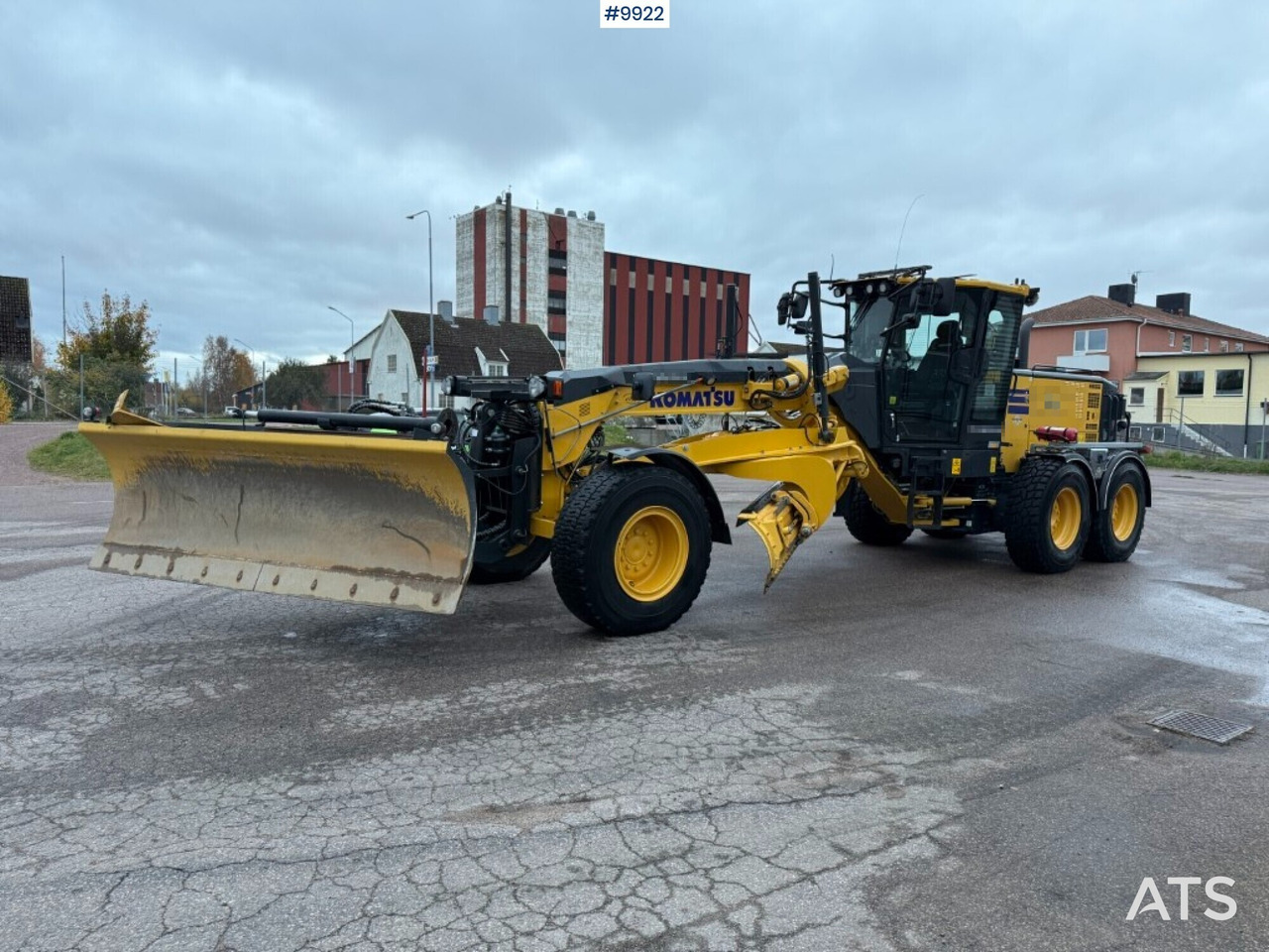 Komatsu GD675-7E0 motor grader with GPS - Grejder: slika 2 Komatsu GD675-7E0 motor grader with GPS - Grejder: slika 2