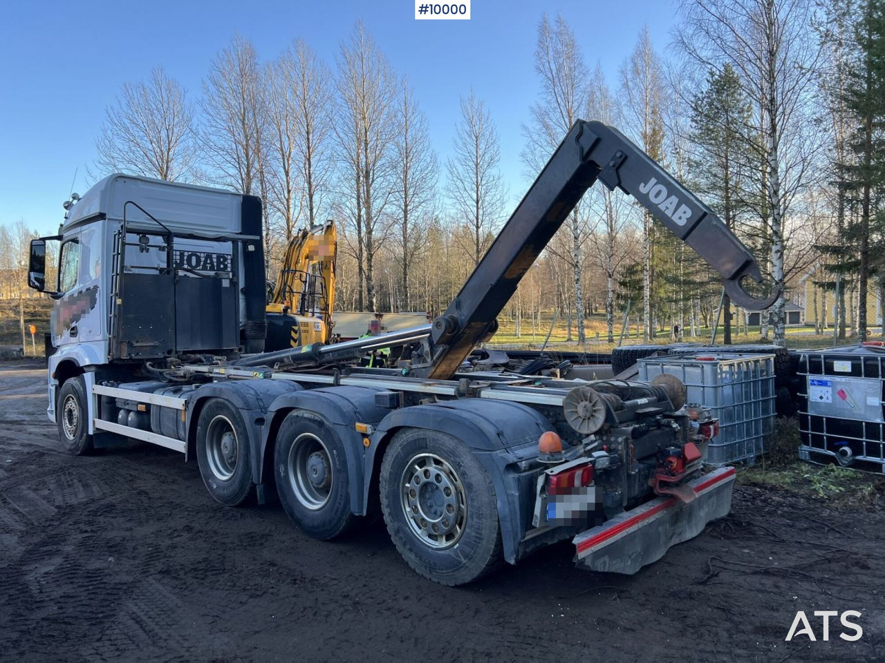 MERCEDES-BENZ AROCS 3251 Hook Truck with tridem body - Kamion sa hidrauličnom kukom: slika 4 MERCEDES-BENZ AROCS 3251 Hook Truck with tridem body - Kamion sa hidrauličnom kukom: slika 4