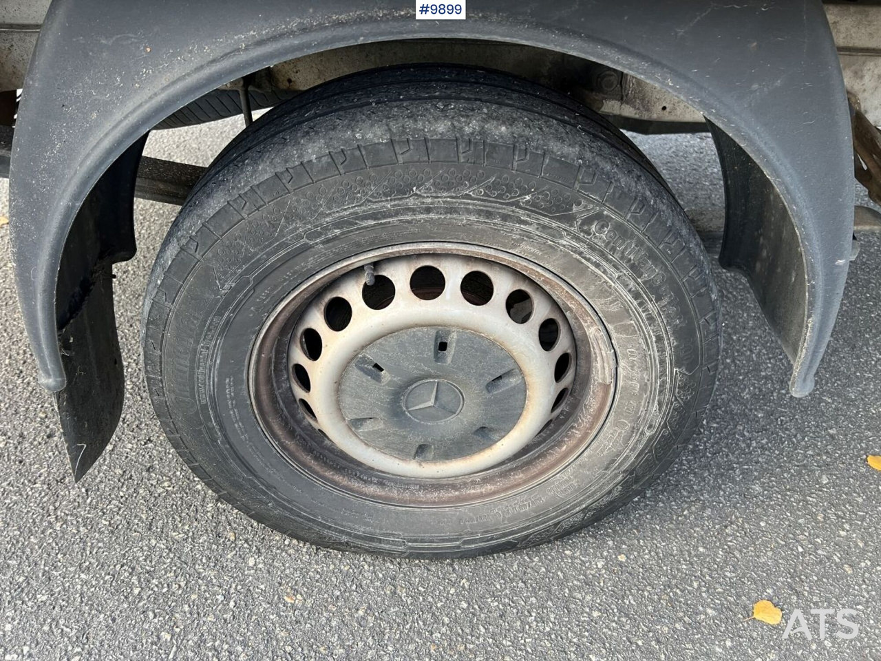 Dostavno vozilo sa zatvorenim sandukom Mercedes Benz Sprinter Skåpbil med bakgavellyft: slika 17 Dostavno vozilo sa zatvorenim sandukom Mercedes Benz Sprinter Skåpbil med bakgavellyft: slika 17