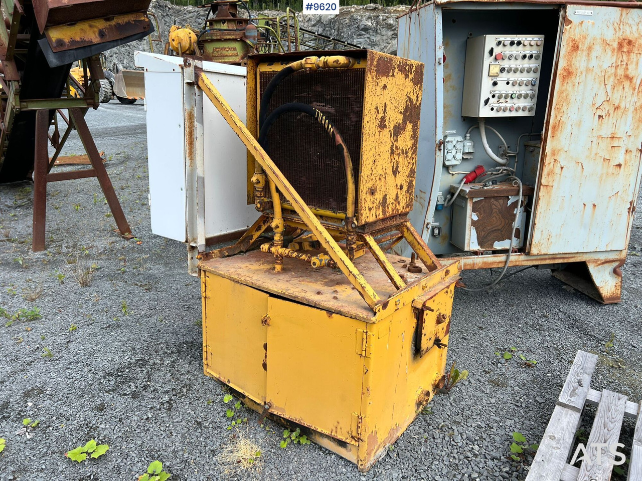 Oil cabinet for Kona cruscher - Konusna drobilica: slika 1 Oil cabinet for Kona cruscher - Konusna drobilica: slika 1