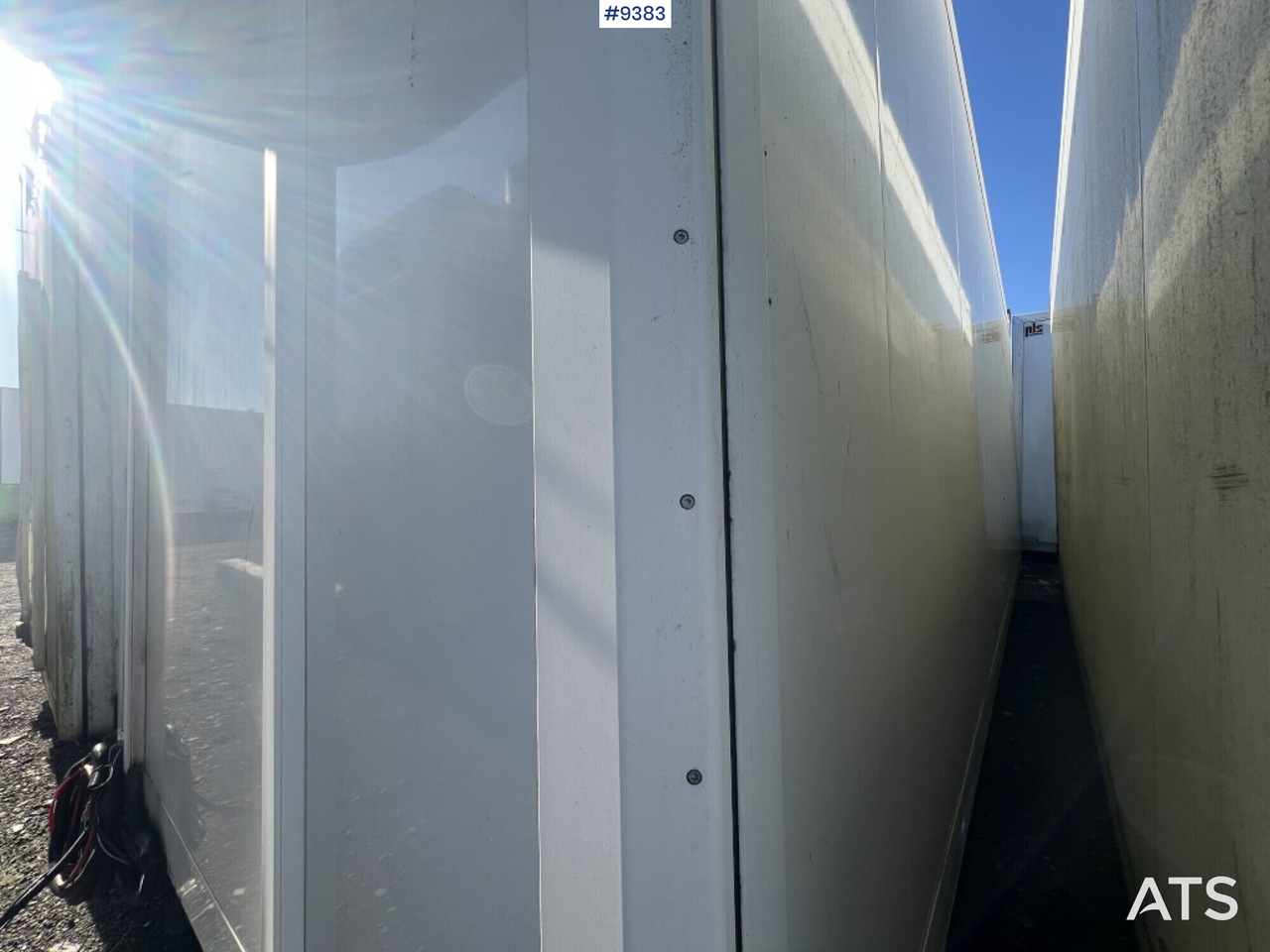 Refrigerated trailer cabinet Schmitz Cargobull - Promenjivo telo frižidera: slika 2 Refrigerated trailer cabinet Schmitz Cargobull - Promenjivo telo frižidera: slika 2