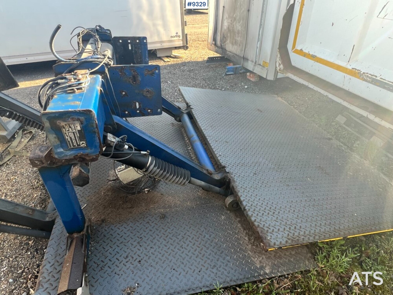 Tail lift - Zepro- ZHD2000-175MA - Hidraulična dizalica: slika 3 Tail lift - Zepro- ZHD2000-175MA - Hidraulična dizalica: slika 3