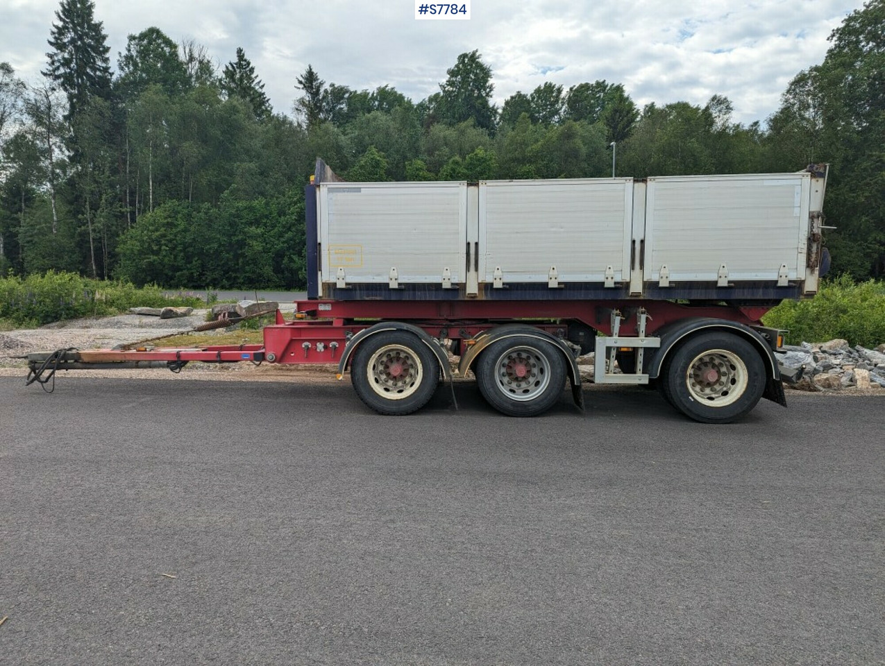 Tipper trailer GEHAB 3-axlat - Prikolica istovarivača: slika 1 Tipper trailer GEHAB 3-axlat - Prikolica istovarivača: slika 1