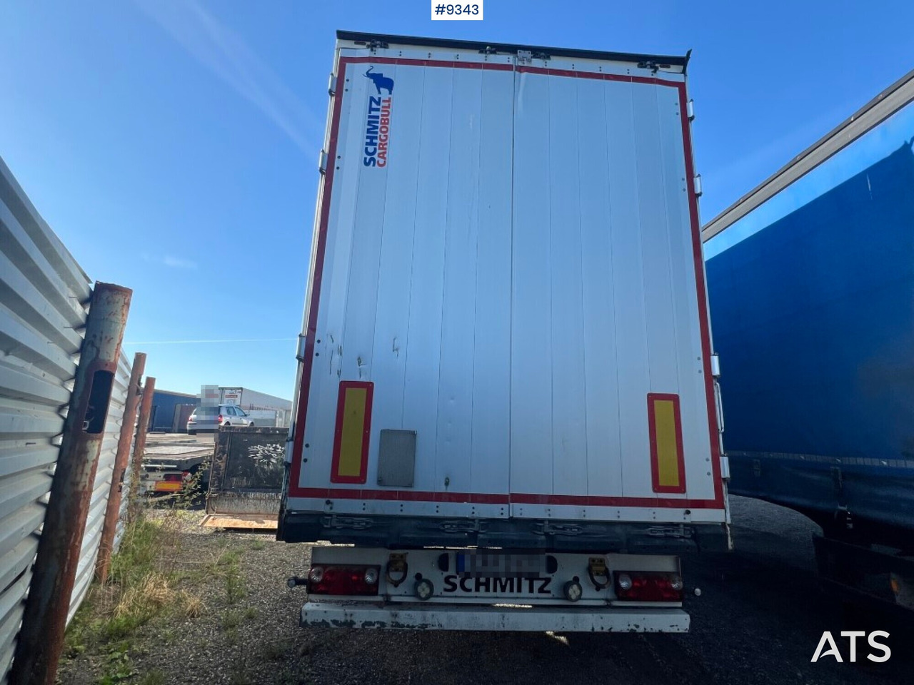 Trailer- SCHMITZ CARGOBULL - Poluprikolica sa zatvorenim sandukom: slika 4 Trailer- SCHMITZ CARGOBULL - Poluprikolica sa zatvorenim sandukom: slika 4