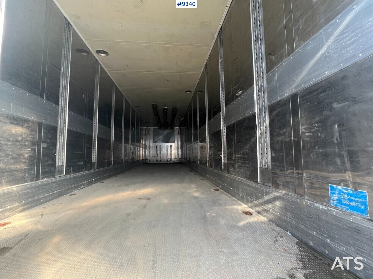 Trailer - SCHMITZ SKO 24 - Poluprikolica sa zatvorenim sandukom: slika 5 Trailer - SCHMITZ SKO 24 - Poluprikolica sa zatvorenim sandukom: slika 5