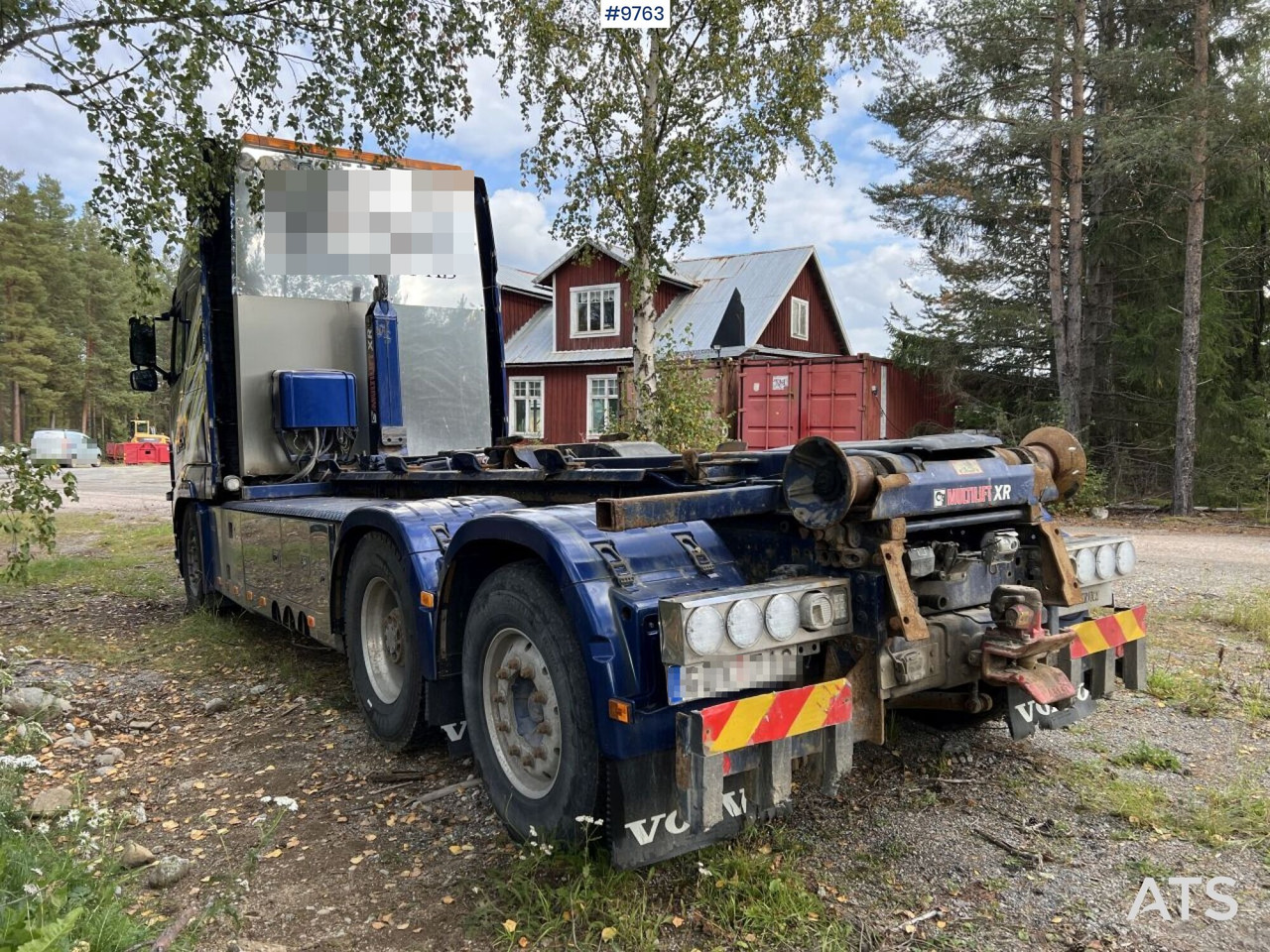 Kamion sa hidrauličnom kukom VOLVO FH16-660 6*2 LAXO-Bracket with load changer, woodchip box, and flatbed: slika 11