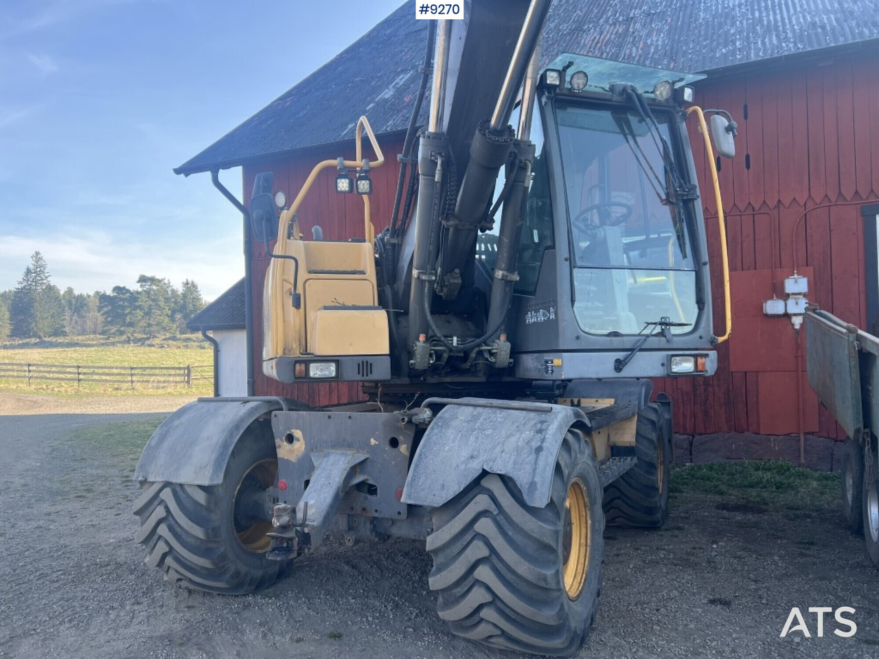 Volvo EW 160 C wheeled excavator (VIDEO) - Bager točkaš: slika 3 Volvo EW 160 C wheeled excavator (VIDEO) - Bager točkaš: slika 3
