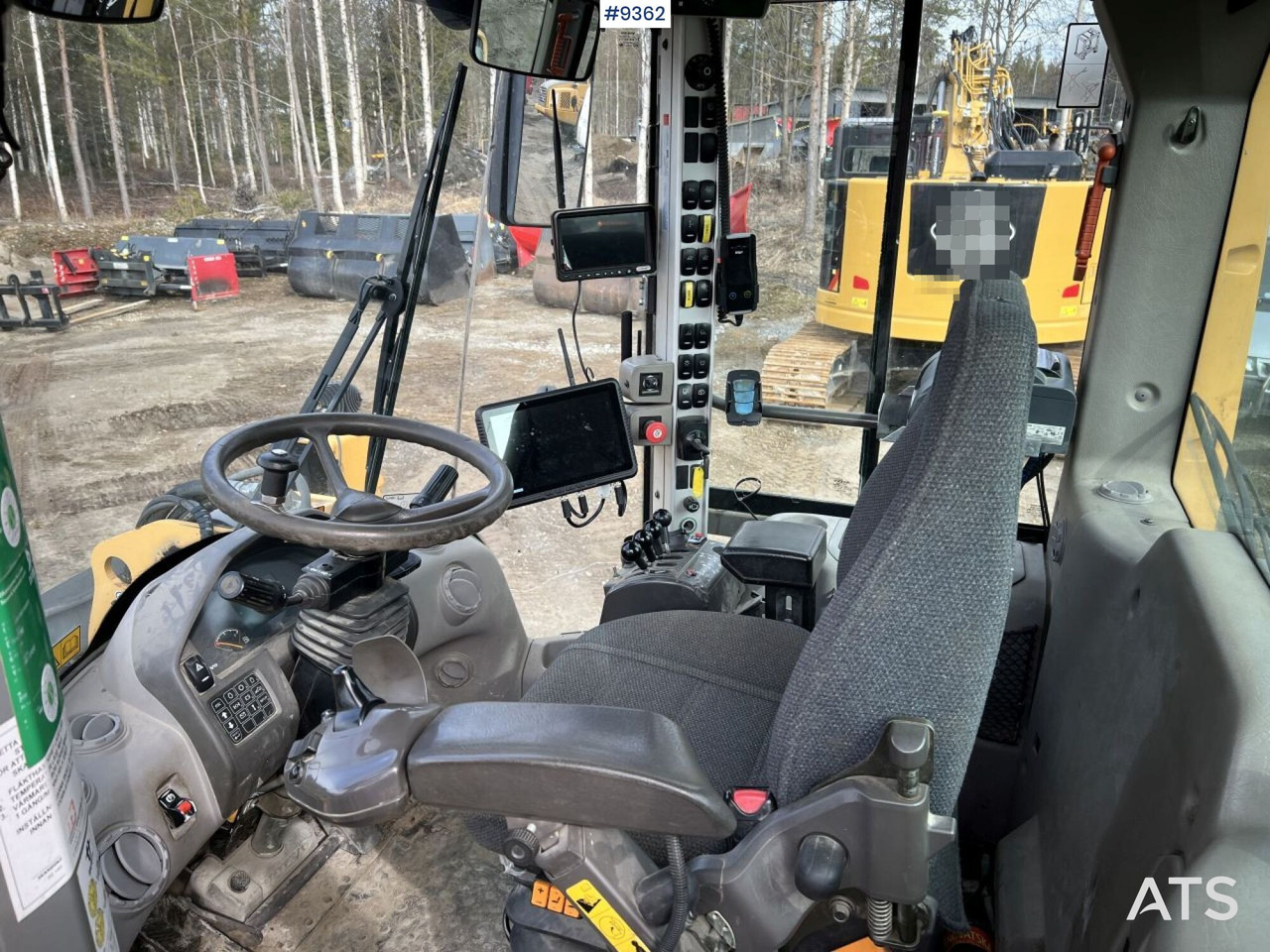Volvo L90 F Wheel loader - Utovarivač točkaš: slika 5 Volvo L90 F Wheel loader - Utovarivač točkaš: slika 5
