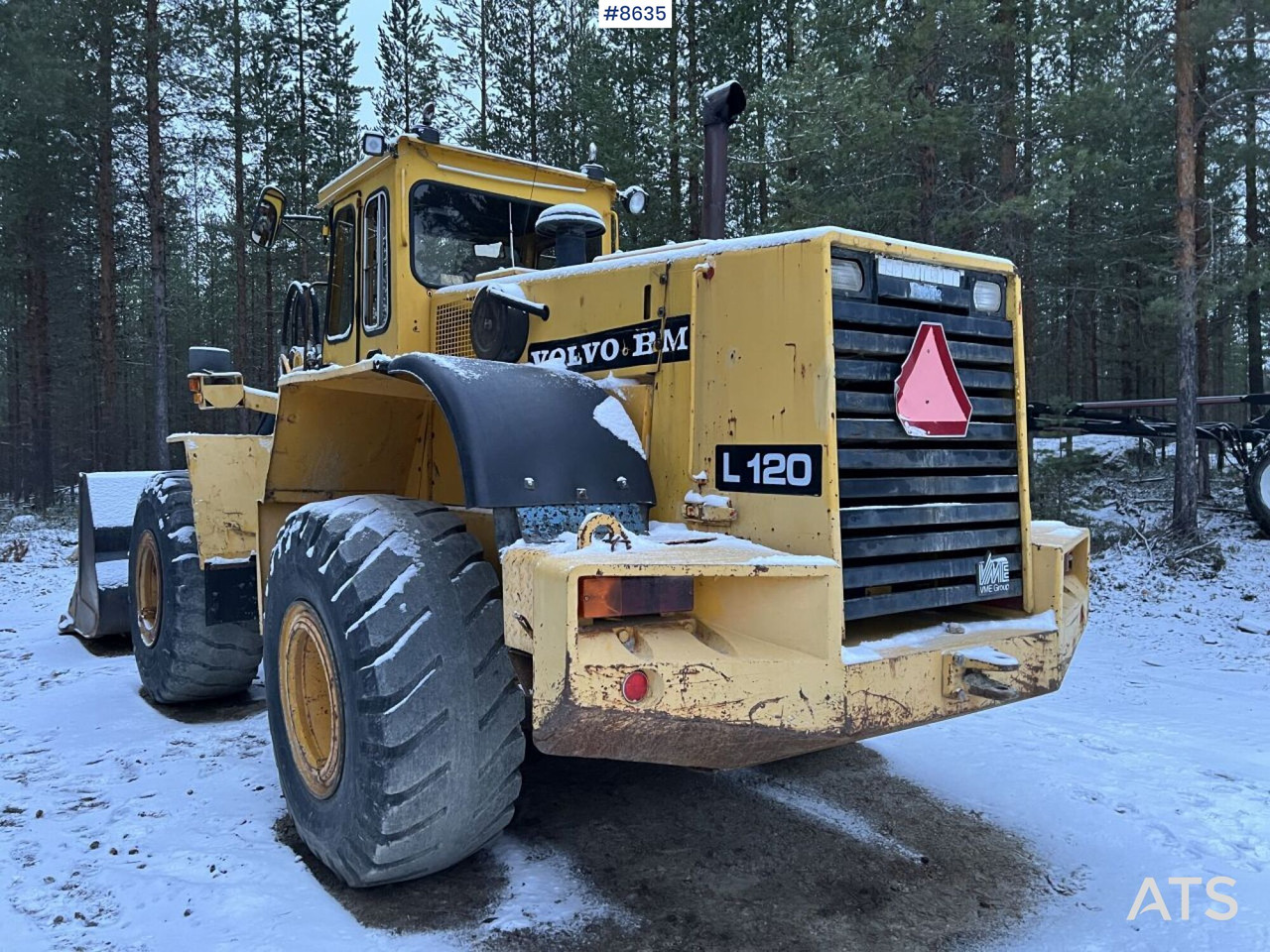 Utovarivač točkaš Wheel Loader Volvo BM L120 with bucket: slika 14 Utovarivač točkaš Wheel Loader Volvo BM L120 with bucket: slika 14