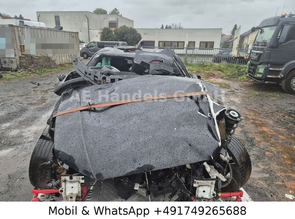 Audi A3 TDI 2.0 S Line *Manual/Xenon/Totalschaden Audi A3 TDI 2.0 S Line *Manual/Xenon/Totalschaden - Limuzina: slika 3 Audi A3 TDI 2.0 S Line *Manual/Xenon/Totalschaden Audi A3 TDI 2.0 S Line *Manual/Xenon/Totalschaden - Limuzina: slika 3