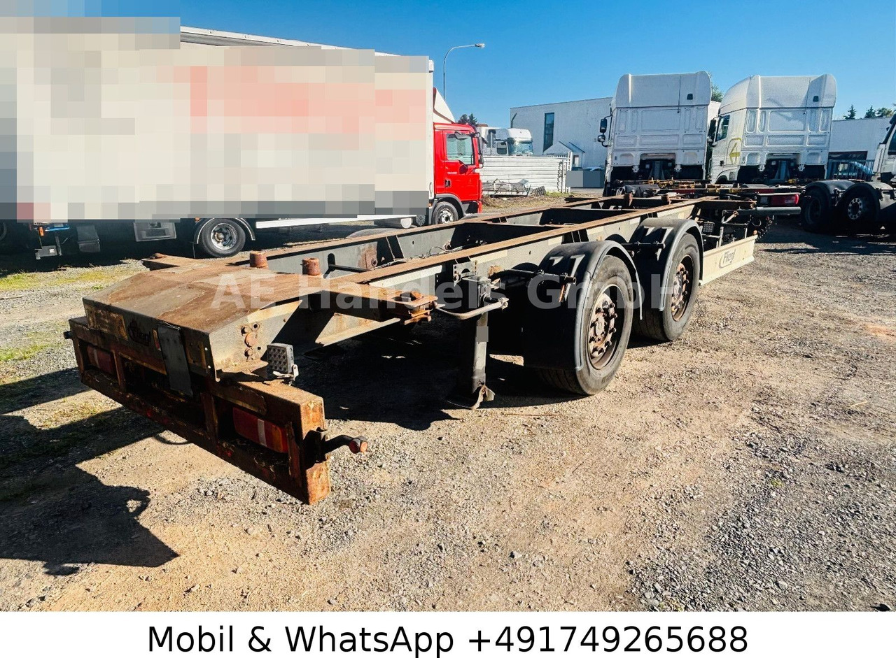 Fliegl TWP 180 Tandem BDF Tiefgekoppelt *Scheibenbremse - Prikolica za prevoz kontejnera/ Prikolica sa promenjivim sandukom: slika 3 Fliegl TWP 180 Tandem BDF Tiefgekoppelt *Scheibenbremse - Prikolica za prevoz kontejnera/ Prikolica sa promenjivim sandukom: slika 3