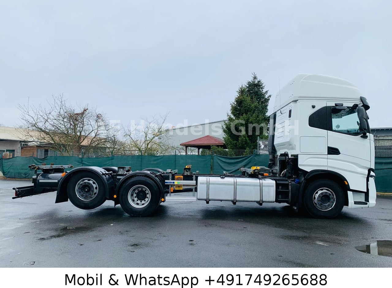 Iveco S-WAY 510 AS LL 6x2 BDF *Retarder/2xTank/AHK/ACC - Kamion za prevoz kontejnera/ Kamion sa promenjivim sandukom: slika 2 Iveco S-WAY 510 AS LL 6x2 BDF *Retarder/2xTank/AHK/ACC - Kamion za prevoz kontejnera/ Kamion sa promenjivim sandukom: slika 2