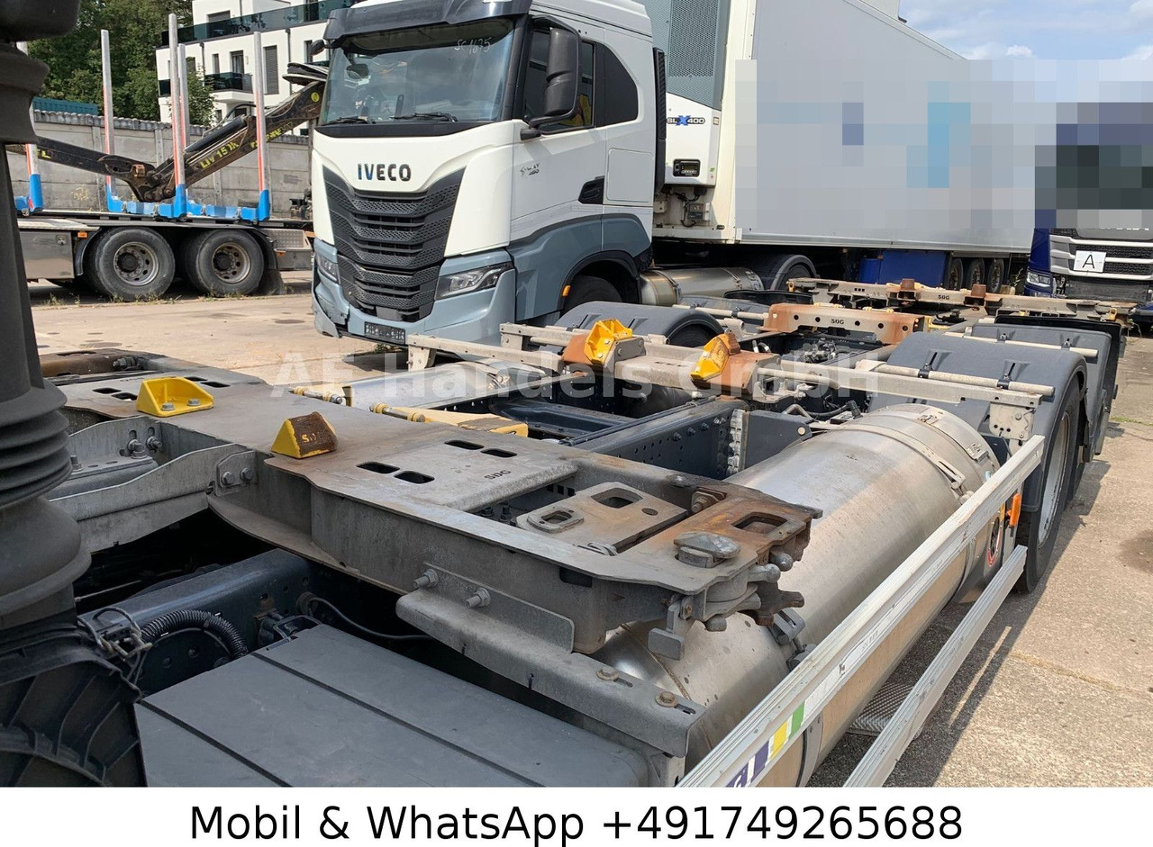 Iveco S-Way 460 LNG BDF 6x2 *Retarder/Lenk+Lift/AHK - Kamion sa golom šasijom i zatvorenom kabinom: slika 5 Iveco S-Way 460 LNG BDF 6x2 *Retarder/Lenk+Lift/AHK - Kamion sa golom šasijom i zatvorenom kabinom: slika 5