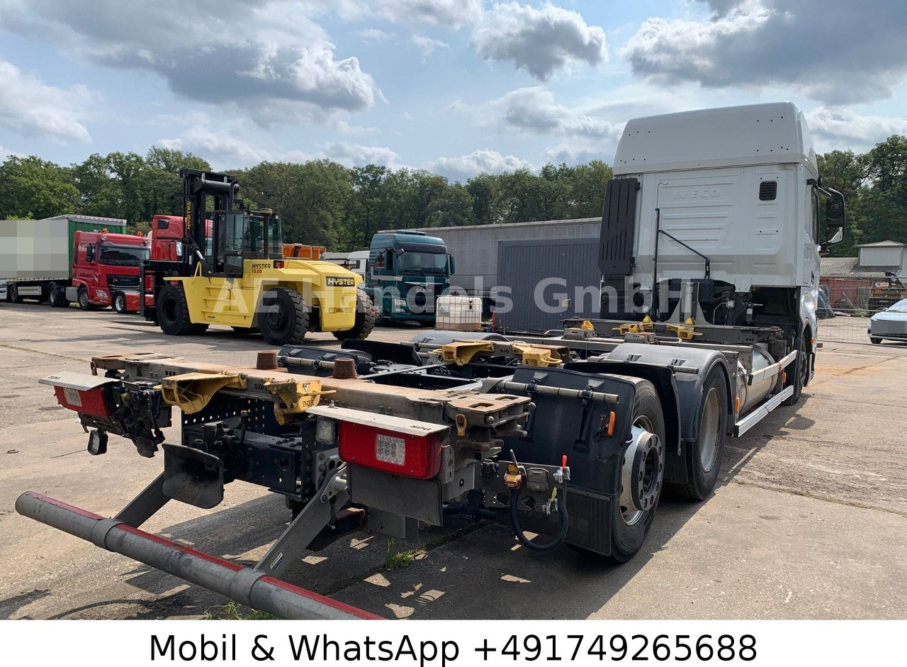 Iveco S-Way 460 LNG BDF 6x2 *Retarder/Lenk+Lift/AHK - Kamion sa golom šasijom i zatvorenom kabinom: slika 3 Iveco S-Way 460 LNG BDF 6x2 *Retarder/Lenk+Lift/AHK - Kamion sa golom šasijom i zatvorenom kabinom: slika 3