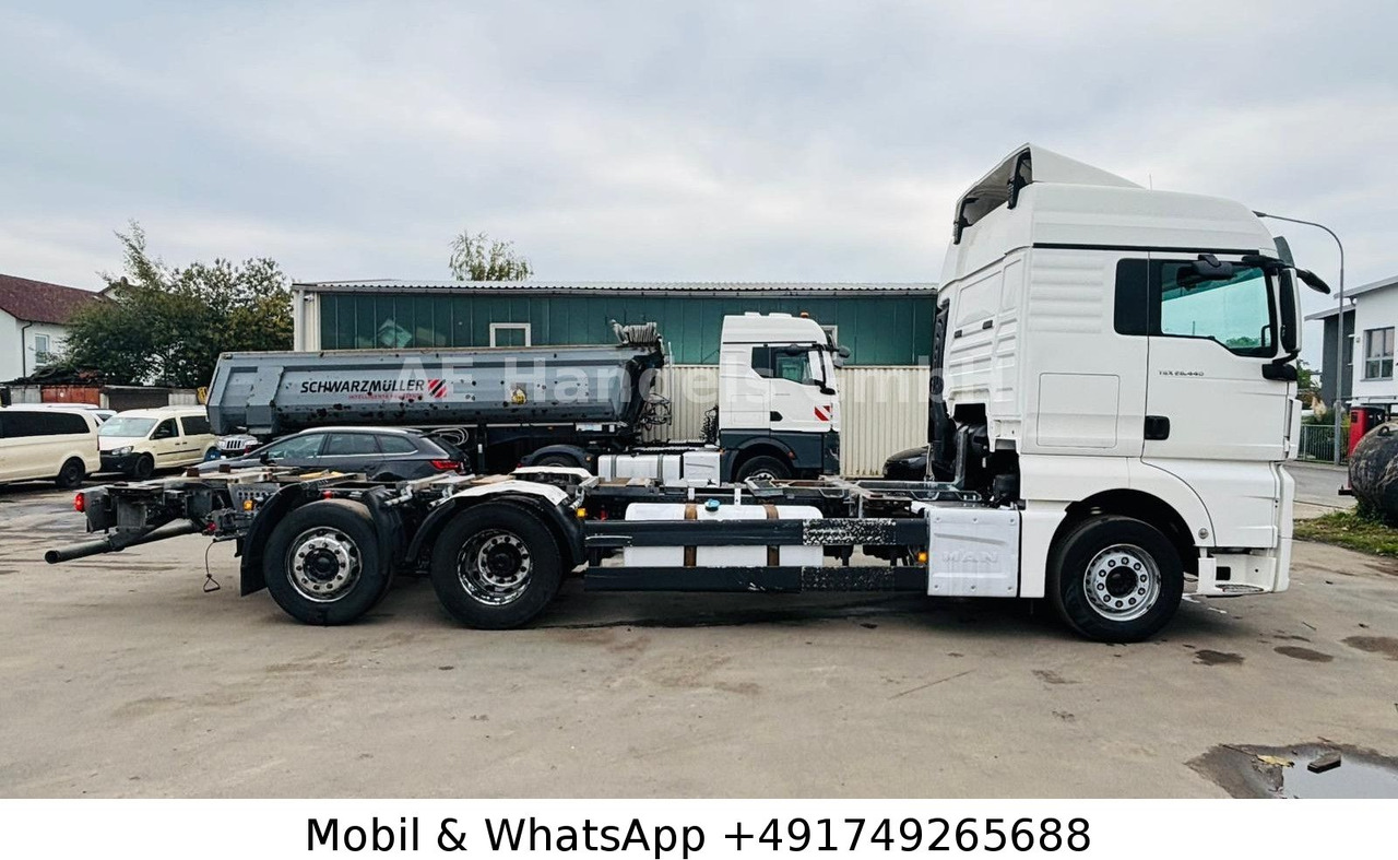 MAN TGX 26.440 BDF XLX LL 6x2 *Retarder/ACC/Lift/AHK - Kamion za prevoz kontejnera/ Kamion sa promenjivim sandukom: slika 2 MAN TGX 26.440 BDF XLX LL 6x2 *Retarder/ACC/Lift/AHK - Kamion za prevoz kontejnera/ Kamion sa promenjivim sandukom: slika 2