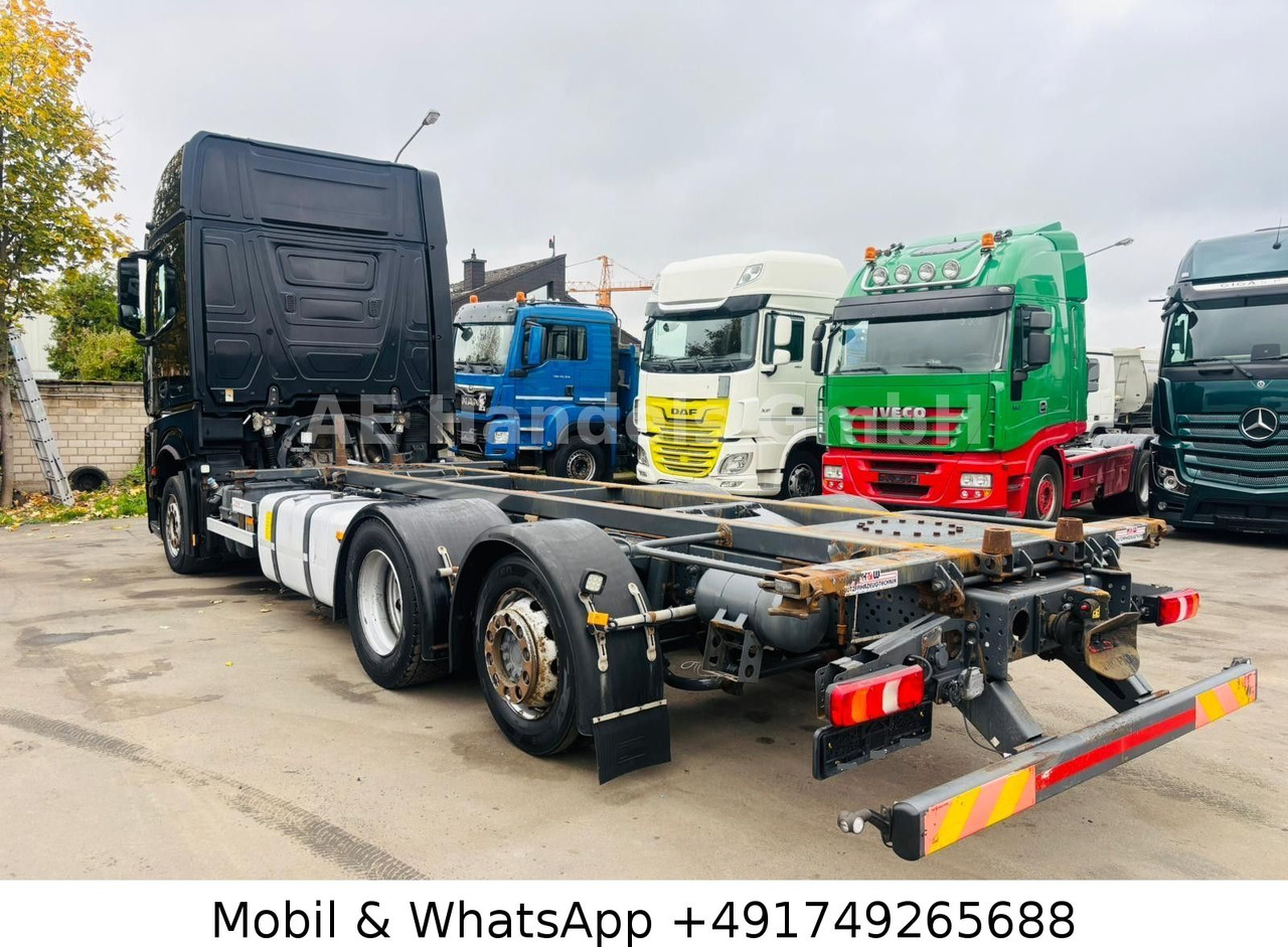 Mercedes-Benz Actros 2542 GigaSpace LL BDF*Retarder/Multi/Lift - Kamion za prevoz kontejnera/ Kamion sa promenjivim sandukom: slika 5 Mercedes-Benz Actros 2542 GigaSpace LL BDF*Retarder/Multi/Lift - Kamion za prevoz kontejnera/ Kamion sa promenjivim sandukom: slika 5