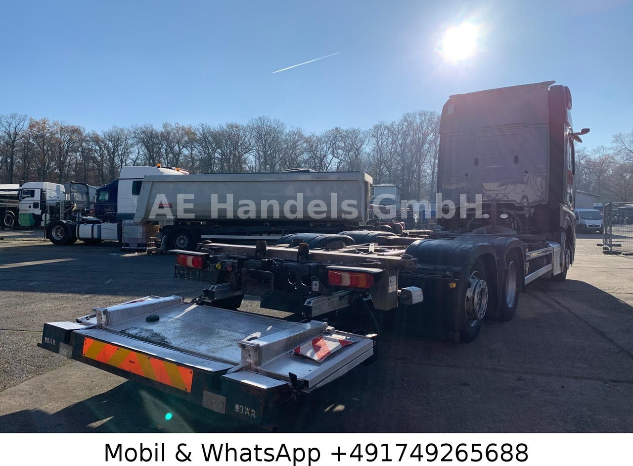 Mercedes-Benz Actros 5 2545 GigaSpace BDF *Retarder/Multi/LBW - Kamion za prevoz kontejnera/ Kamion sa promenjivim sandukom: slika 3 Mercedes-Benz Actros 5 2545 GigaSpace BDF *Retarder/Multi/LBW - Kamion za prevoz kontejnera/ Kamion sa promenjivim sandukom: slika 3