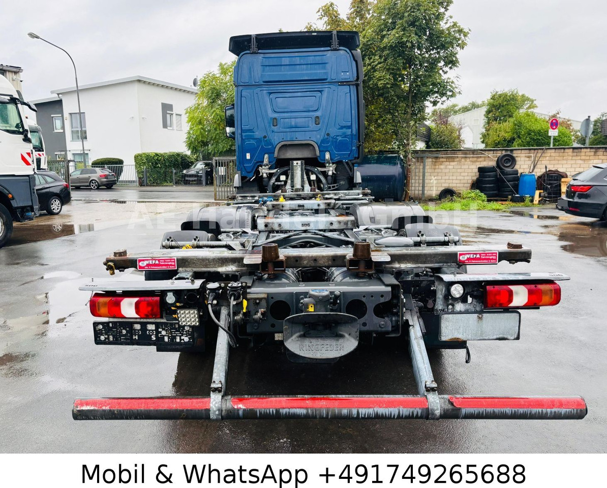 Mercedes-Benz Actros IV 2542 L StreamSpace BDF *Retarder/Lift - Kamion sa golom šasijom i zatvorenom kabinom: slika 4 Mercedes-Benz Actros IV 2542 L StreamSpace BDF *Retarder/Lift - Kamion sa golom šasijom i zatvorenom kabinom: slika 4