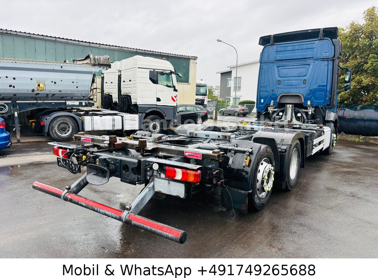 Mercedes-Benz Actros IV 2542 L StreamSpace BDF *Retarder/Lift - Kamion za prevoz kontejnera/ Kamion sa promenjivim sandukom: slika 3 Mercedes-Benz Actros IV 2542 L StreamSpace BDF *Retarder/Lift - Kamion za prevoz kontejnera/ Kamion sa promenjivim sandukom: slika 3