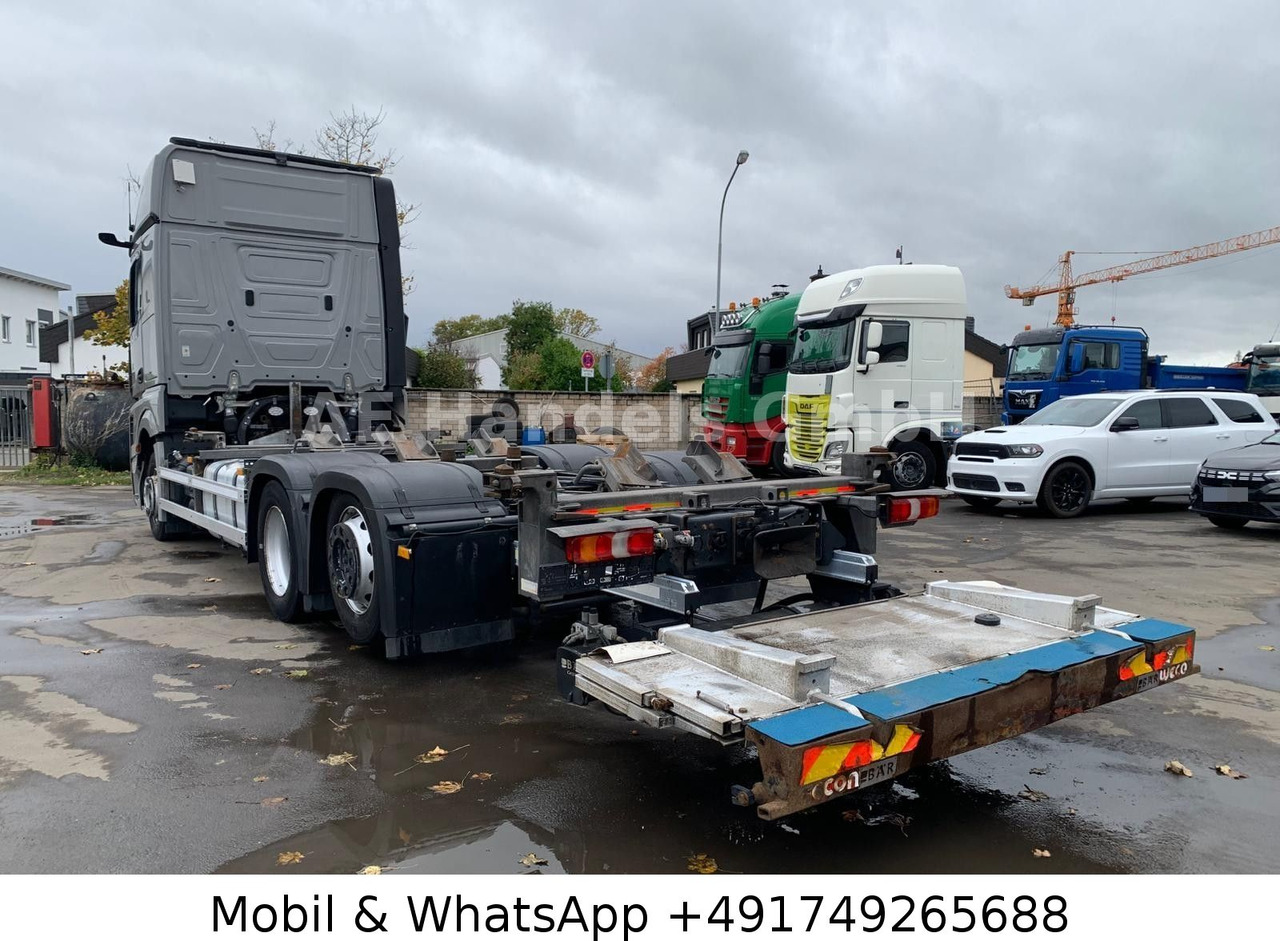 Mercedes-Benz Actros V 2545 GigaSpace BDF LL*Retarder/LBW/L+L - Kamion za prevoz kontejnera/ Kamion sa promenjivim sandukom: slika 3 Mercedes-Benz Actros V 2545 GigaSpace BDF LL*Retarder/LBW/L+L - Kamion za prevoz kontejnera/ Kamion sa promenjivim sandukom: slika 3