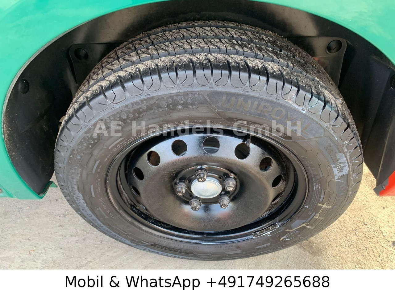 Putnički kombi Renault Trafic Combi 9 Sitzer *Klima/Radio/1xSchiebetür: slika 12 Putnički kombi Renault Trafic Combi 9 Sitzer *Klima/Radio/1xSchiebetür: slika 12