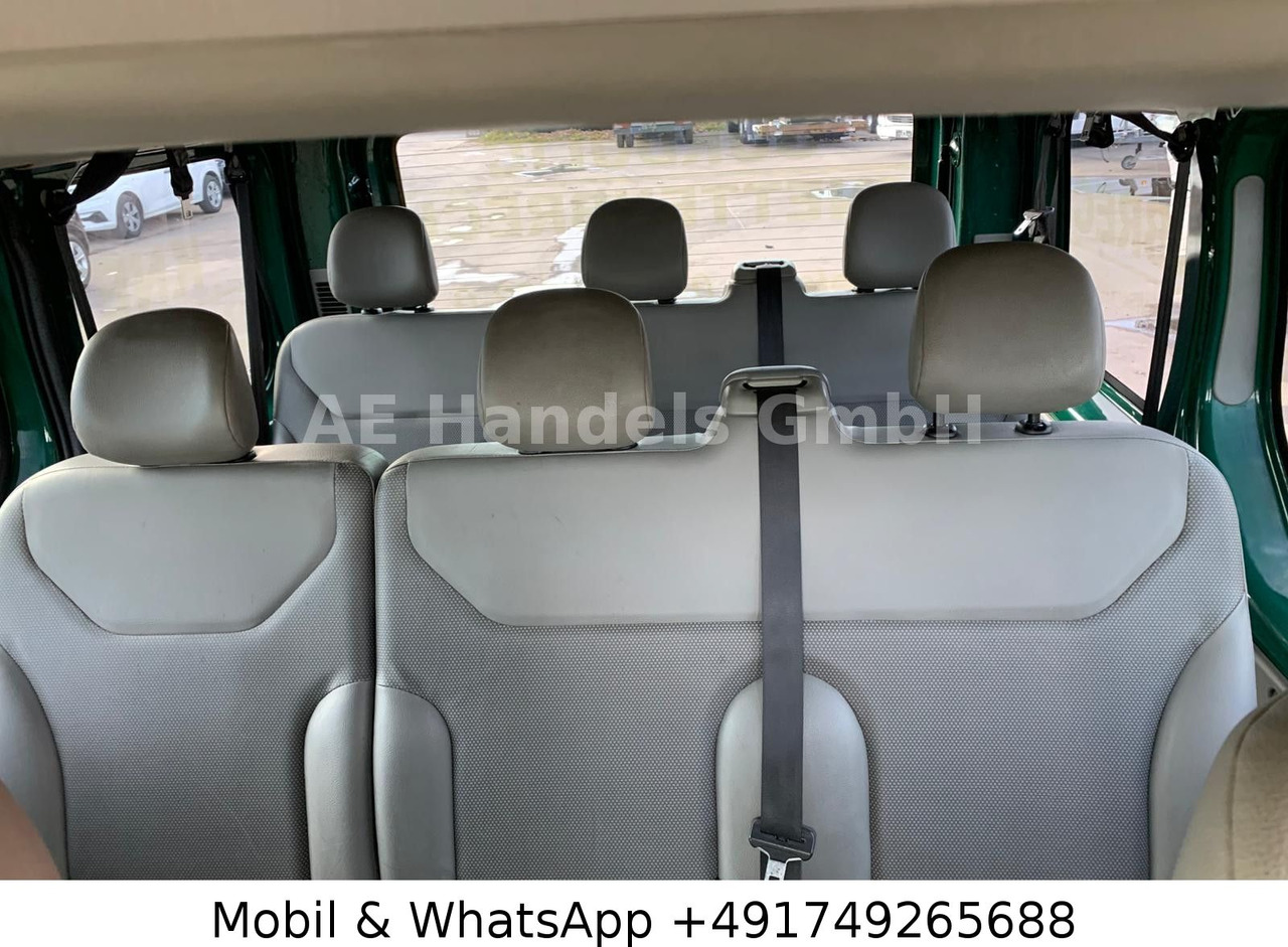 Putnički kombi Renault Trafic Combi 9 Sitzer *Klima/Radio/1xSchiebetür: slika 21 Putnički kombi Renault Trafic Combi 9 Sitzer *Klima/Radio/1xSchiebetür: slika 21