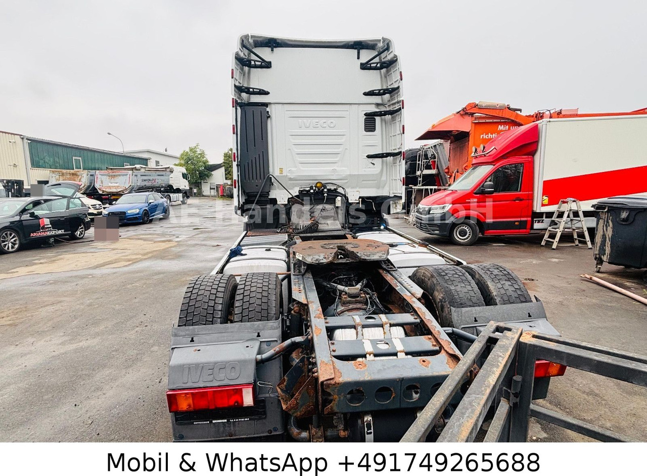 Iveco Stralis450 E5 HI-Way*Retarder/2xTank/VollSpoiler - Tegljač: slika 4 Iveco Stralis450 E5 HI-Way*Retarder/2xTank/VollSpoiler - Tegljač: slika 4