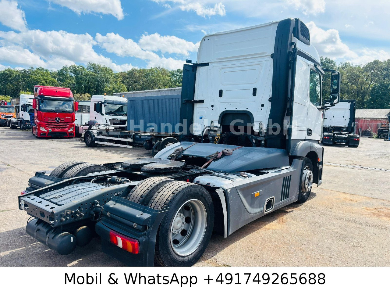 Mercedes-Benz Actros 1845 L LL 4x2 LowDeck*Retarder/ACC/2xTank - Tegljač: slika 3 Mercedes-Benz Actros 1845 L LL 4x2 LowDeck*Retarder/ACC/2xTank - Tegljač: slika 3