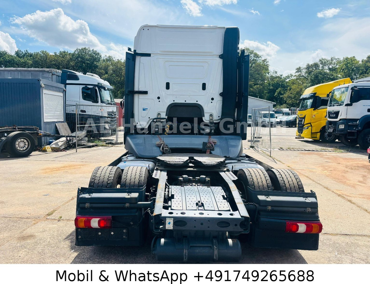 Mercedes-Benz Actros 1845 L LL 4x2 LowDeck*Retarder/ACC/2xTank - Tegljač: slika 4 Mercedes-Benz Actros 1845 L LL 4x2 LowDeck*Retarder/ACC/2xTank - Tegljač: slika 4