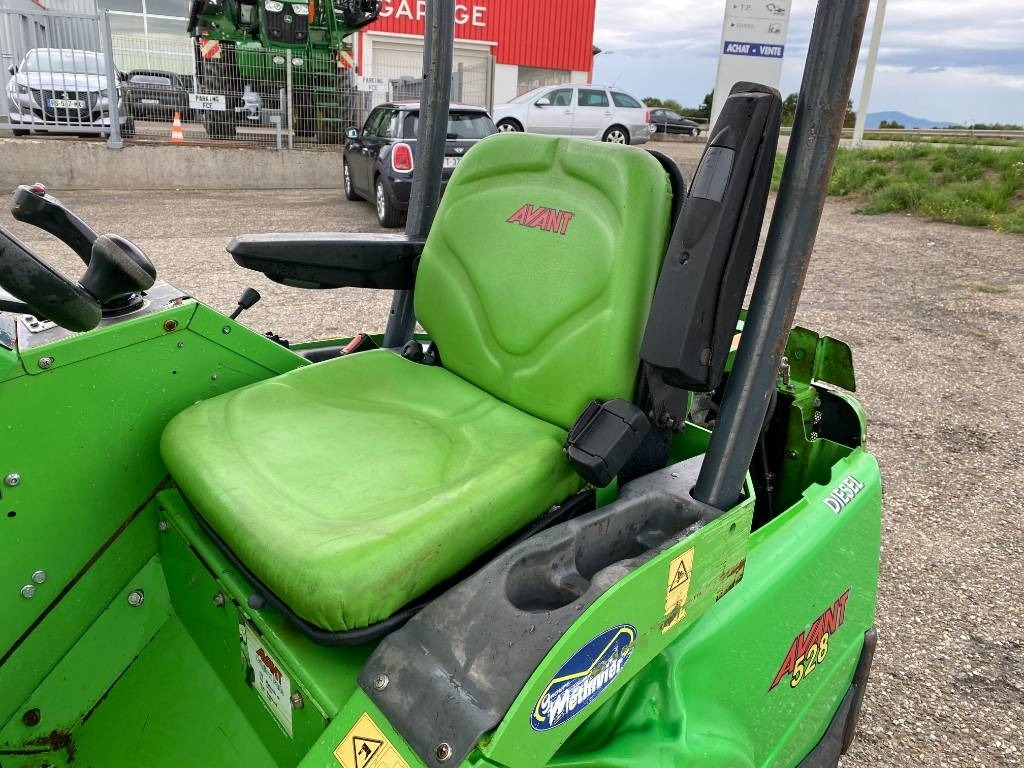 Zglobni utovarivač Avant M 528 EIPTT /Certificat CE endommagée: slika 33