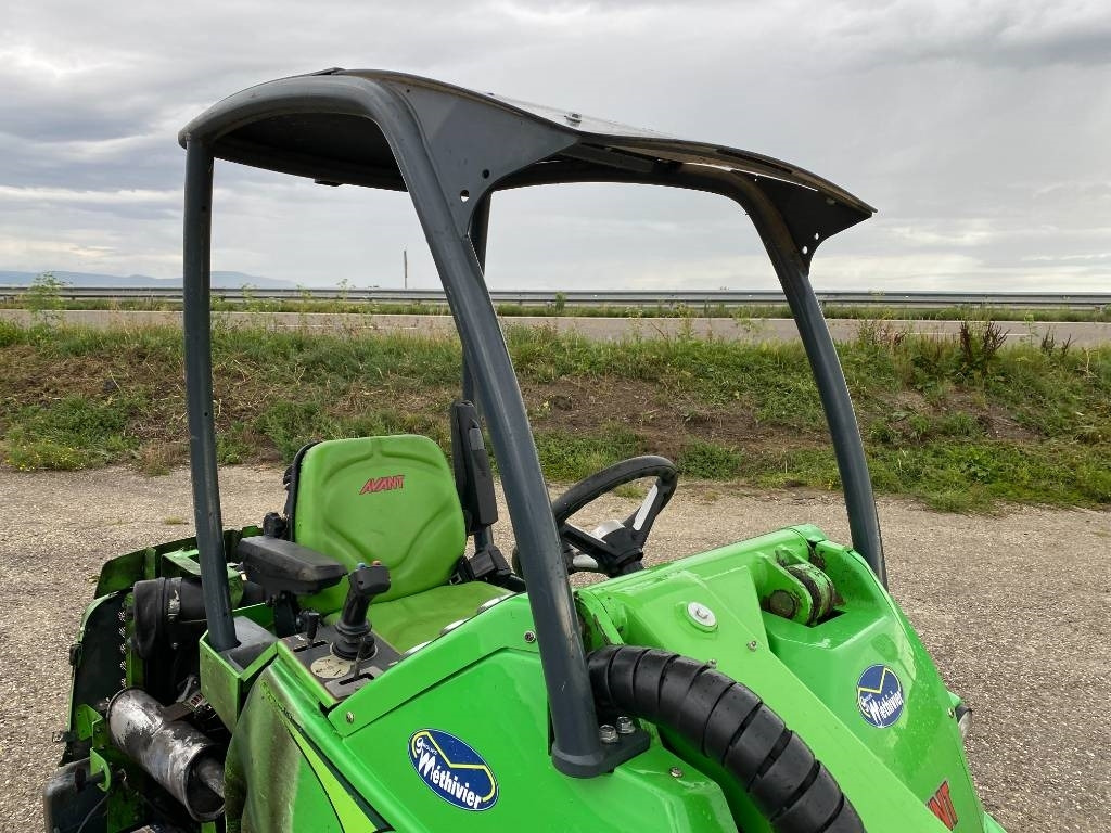 Zglobni utovarivač Avant M 528 EIPTT /Certificat CE endommagée: slika 50