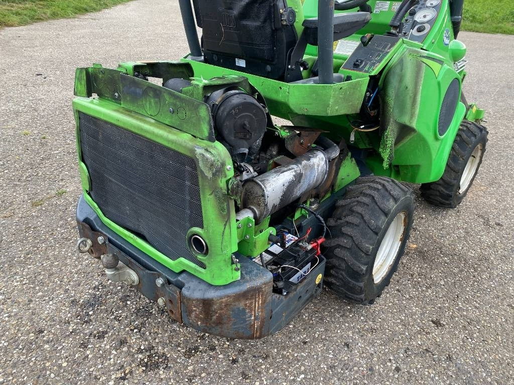 Zglobni utovarivač Avant M 528 EIPTT /Certificat CE endommagée: slika 40