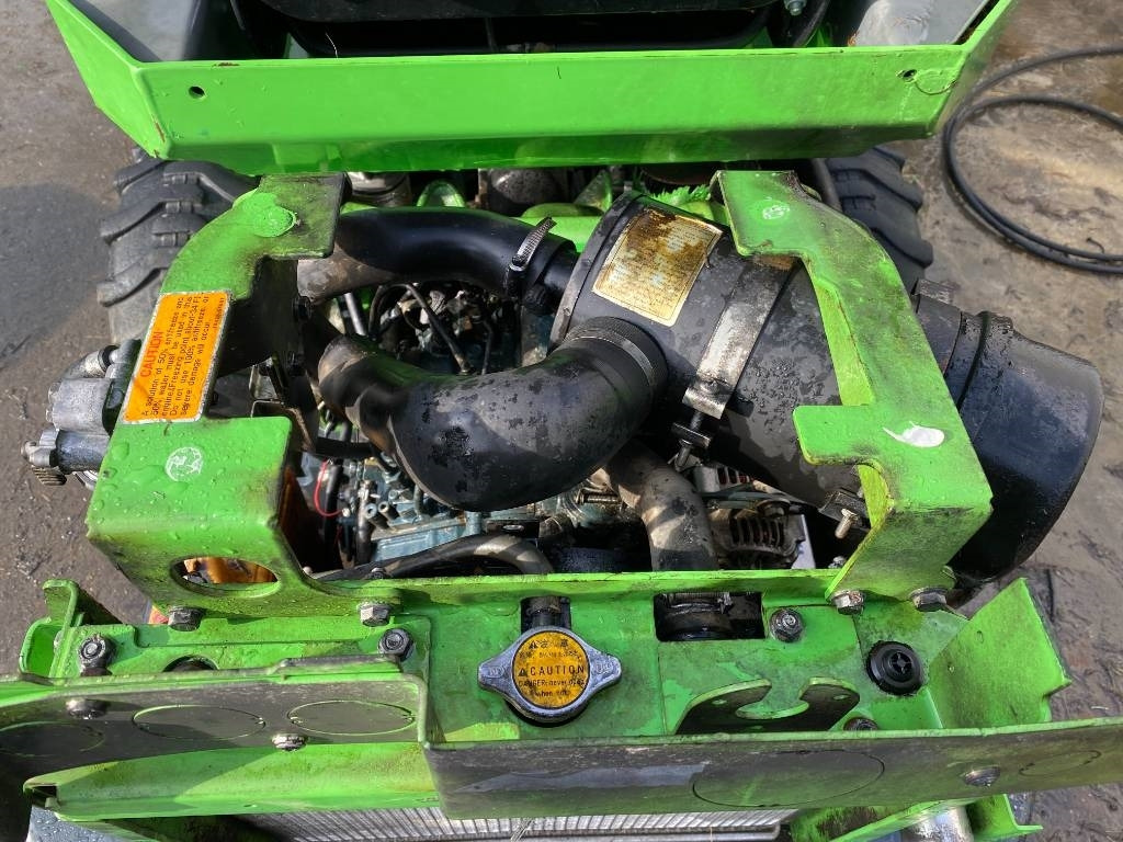 Zglobni utovarivač Avant M 528 EIPTT /Certificat CE endommagée: slika 13