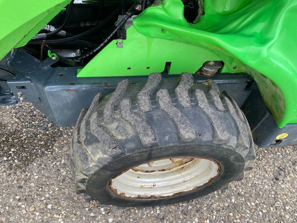 Zglobni utovarivač Avant M 528 EIPTT /Certificat CE endommagée: slika 34