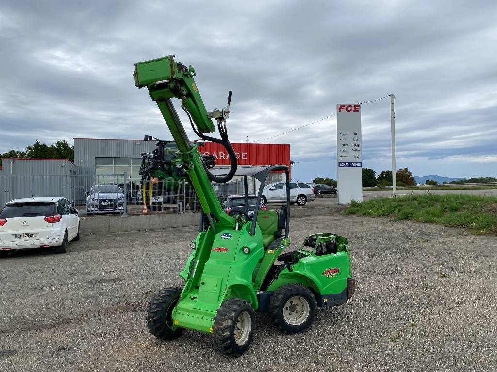 Avant M 528 EIPTT /Certificat CE endommagée - Zglobni utovarivač: slika 2 Avant M 528 EIPTT /Certificat CE endommagée - Zglobni utovarivač: slika 2