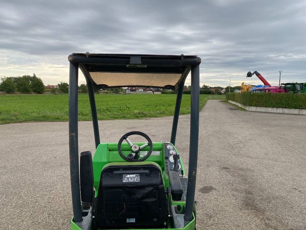 Zglobni utovarivač Avant M 528 EIPTT /Certificat CE endommagée: slika 37