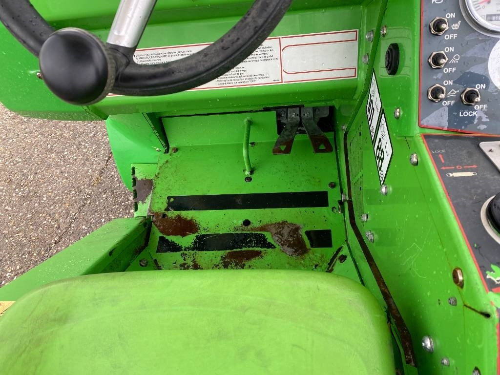 Zglobni utovarivač Avant M 528 EIPTT /Certificat CE endommagée: slika 45