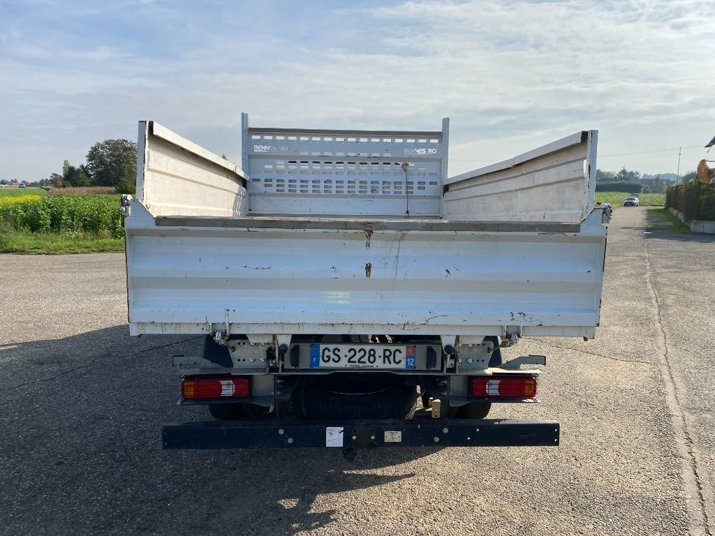 Iveco DAILY 35-180/35C18 3.0-180 M/Jet endommagé - Dostavno vozilo s ravnom platformom: slika 5 Iveco DAILY 35-180/35C18 3.0-180 M/Jet endommagé - Dostavno vozilo s ravnom platformom: slika 5