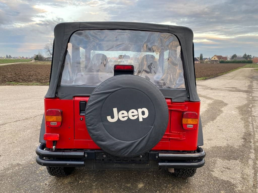 Jeep WRANGLER 2.5i 118 Véhicule d'Origine Française - SUV: slika 5 Jeep WRANGLER 2.5i 118 Véhicule d'Origine Française - SUV: slika 5