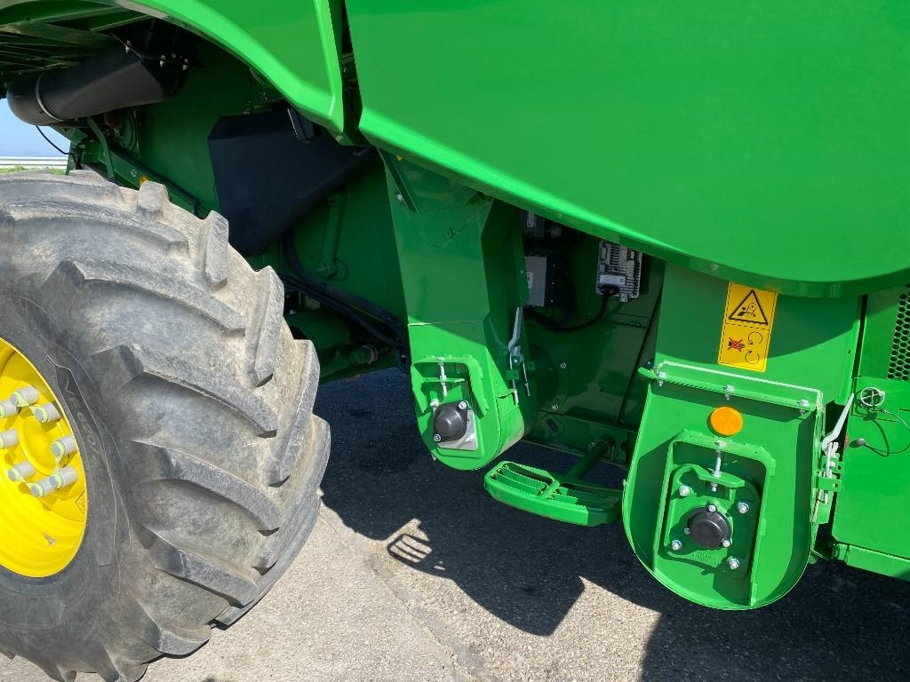 Novu Kombinovani kombajn John Deere S 780i Garantie PowerGard 08/2027: slika 44 Novu Kombinovani kombajn John Deere S 780i Garantie PowerGard 08/2027: slika 44