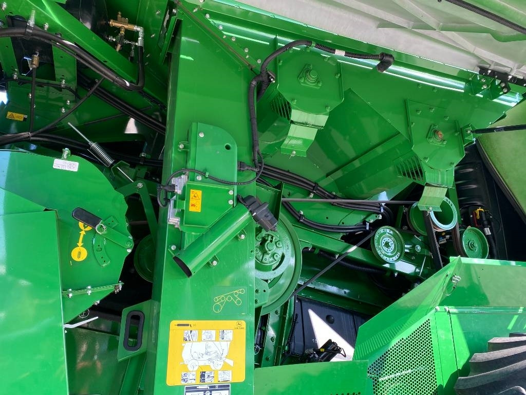 Novu Kombinovani kombajn John Deere S 780i Garantie PowerGard 08/2027: slika 16 Novu Kombinovani kombajn John Deere S 780i Garantie PowerGard 08/2027: slika 16